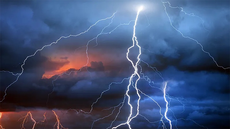 雷擊