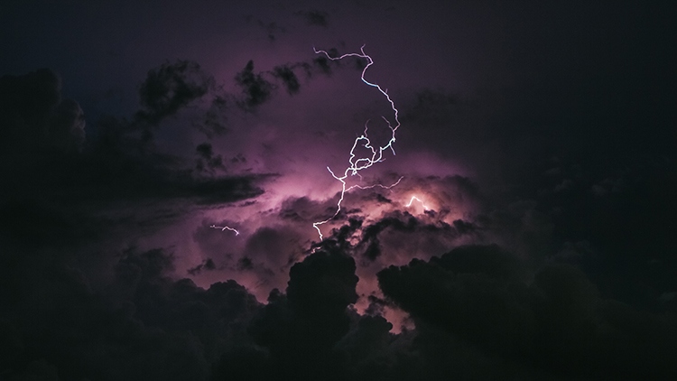 雷擊