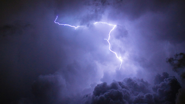 雷電